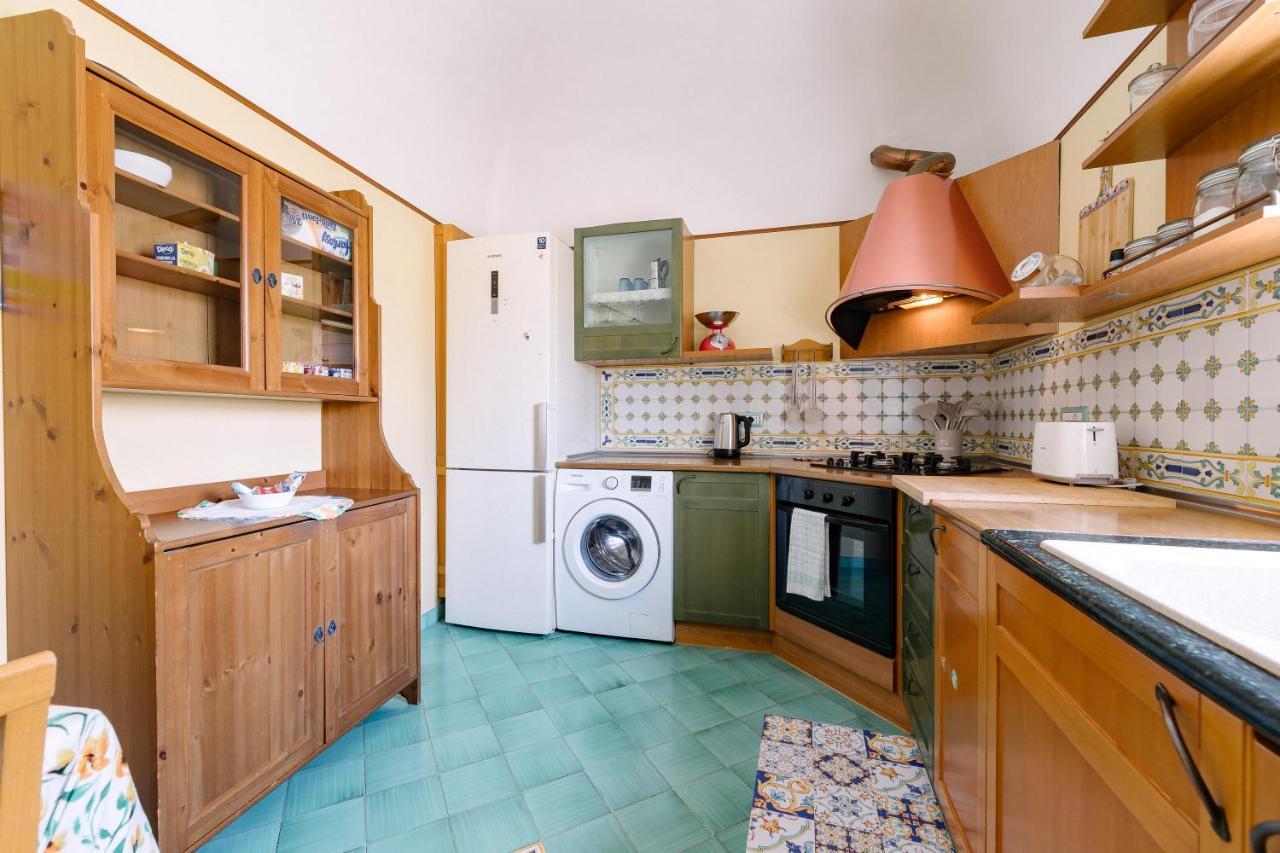 Amalpha Domus 100 Sqm Apt With Ac Wifi And Balcony アマルフィ エクステリア 写真